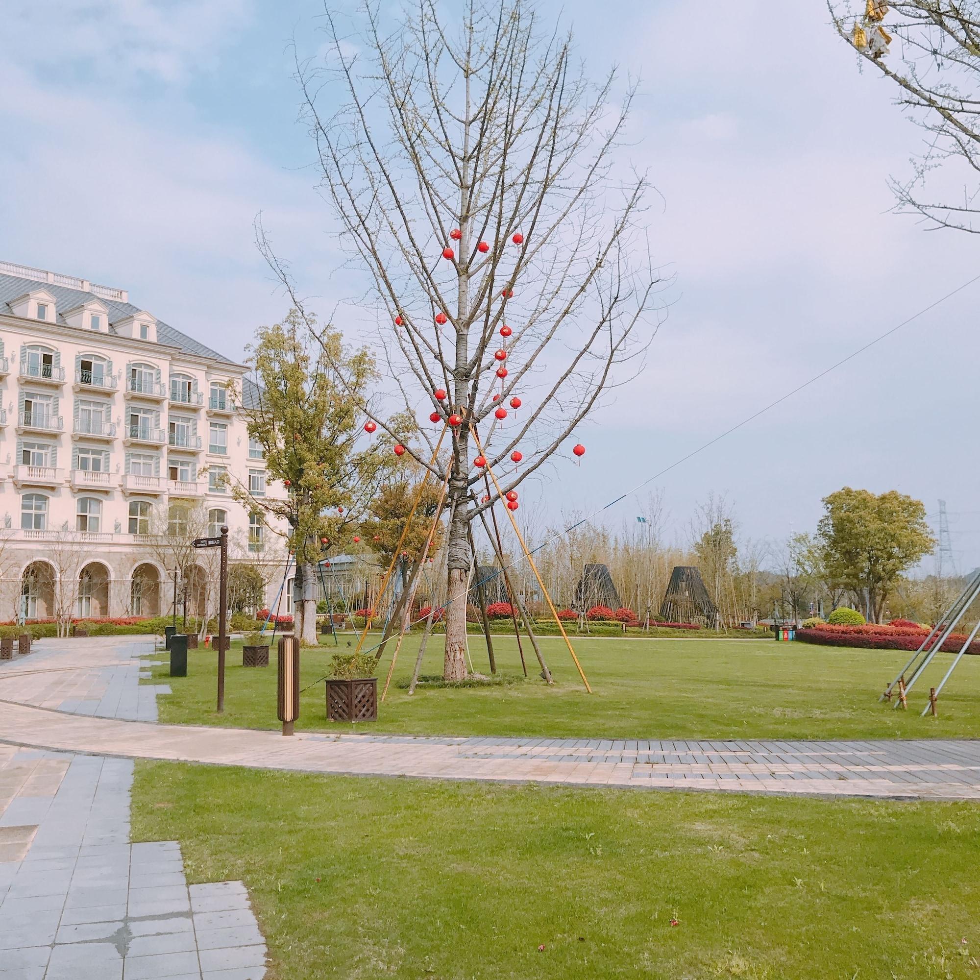 Hilton Garden Inn Hangzhou Lu'Niao Anji Bagian luar foto