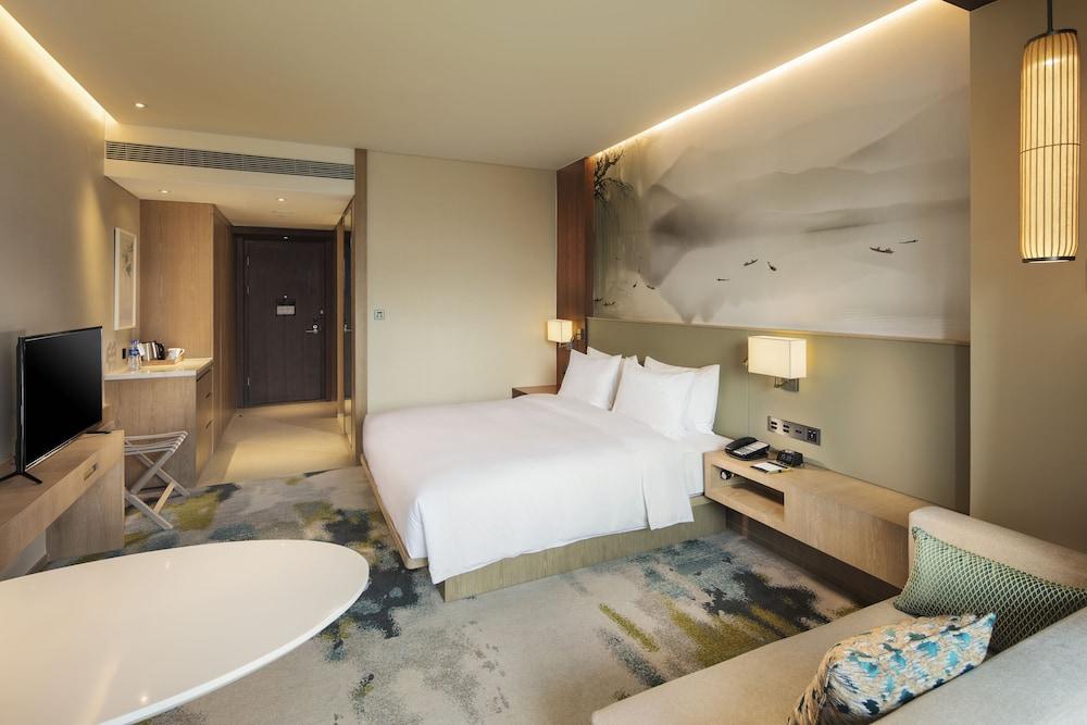 Hilton Garden Inn Hangzhou Lu'Niao Anji Bagian luar foto
