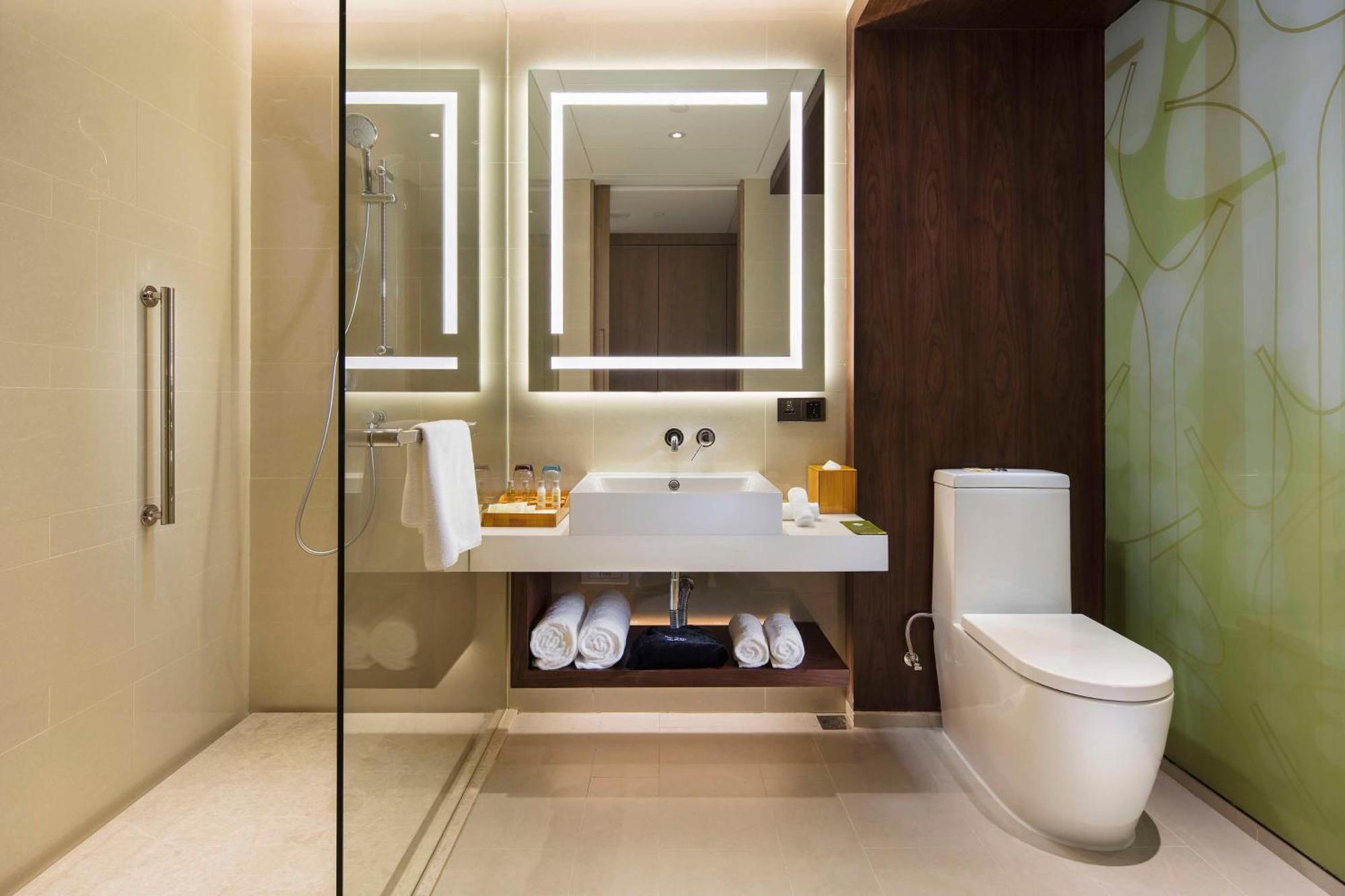 Hilton Garden Inn Hangzhou Lu'Niao Anji Bagian luar foto